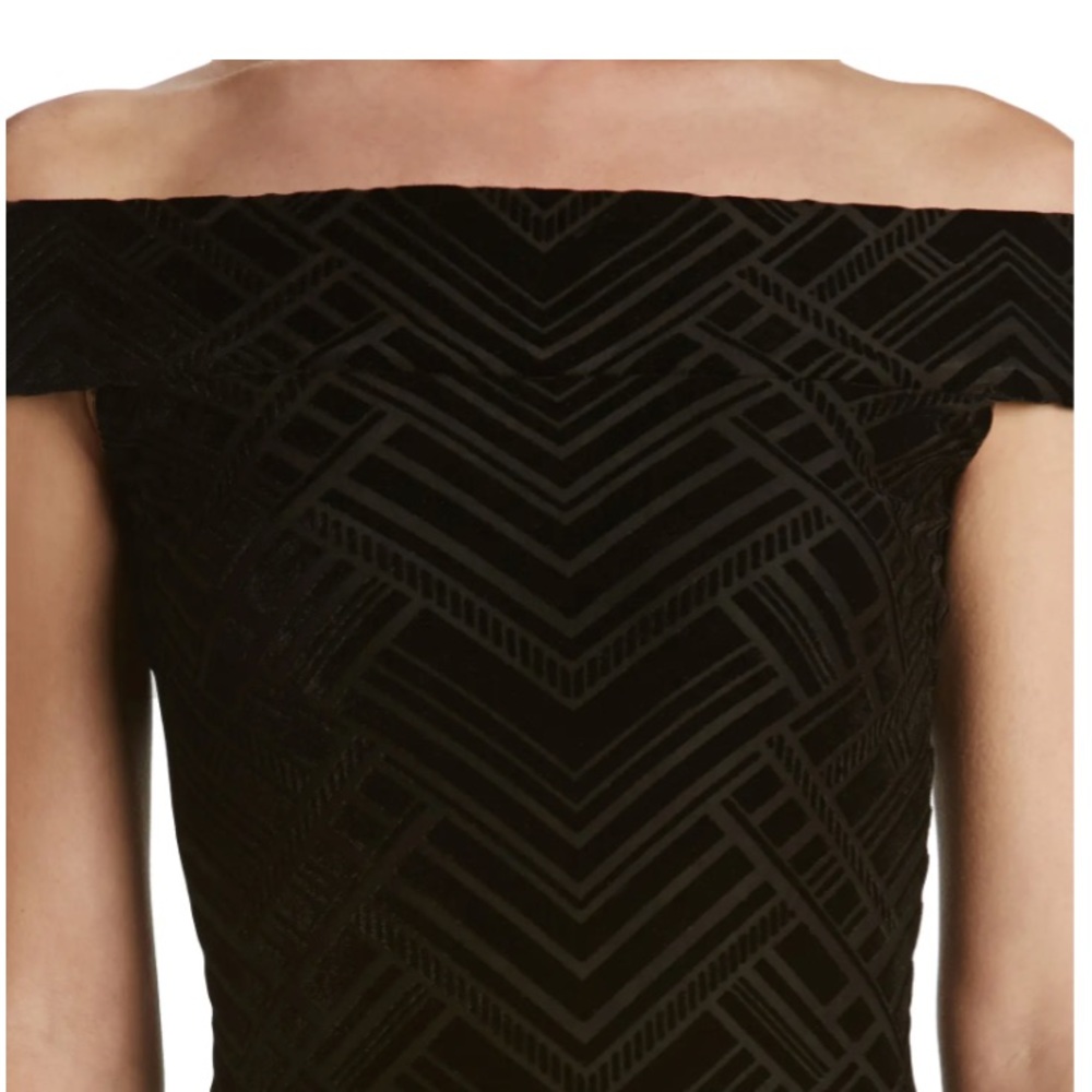Dress the Population Eden Geo print velvet dress